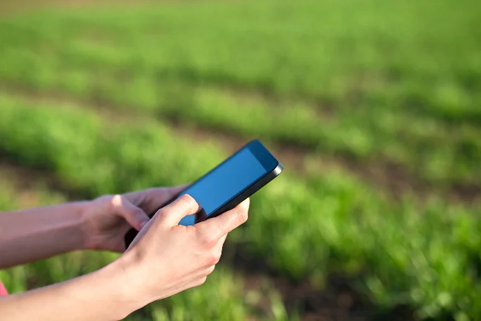 Système de gestion connecté au téléphone pour faciliter l'irrigation de précision