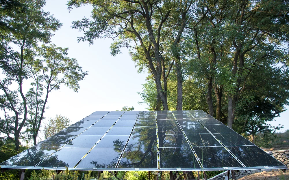 Panneau solaire dans la nature